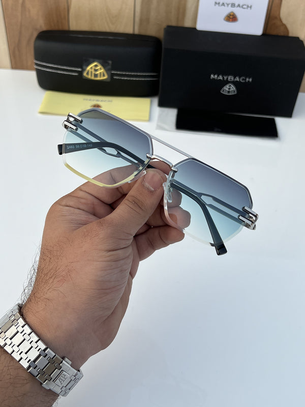 Maybach_2493_silver_green