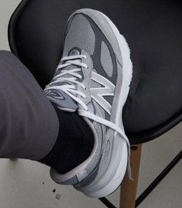 990 Grey Running Shoes