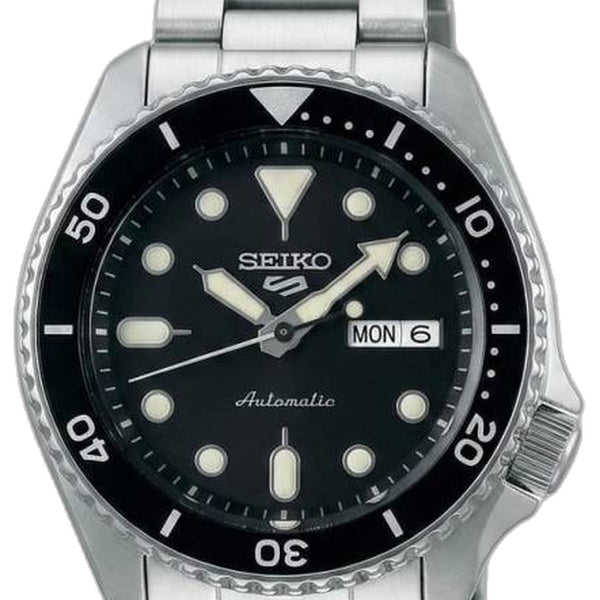Seiko 5 Sports Automatic silver Black