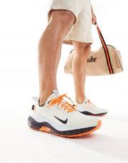 Nike Infinity Run 4 Gore Tex White