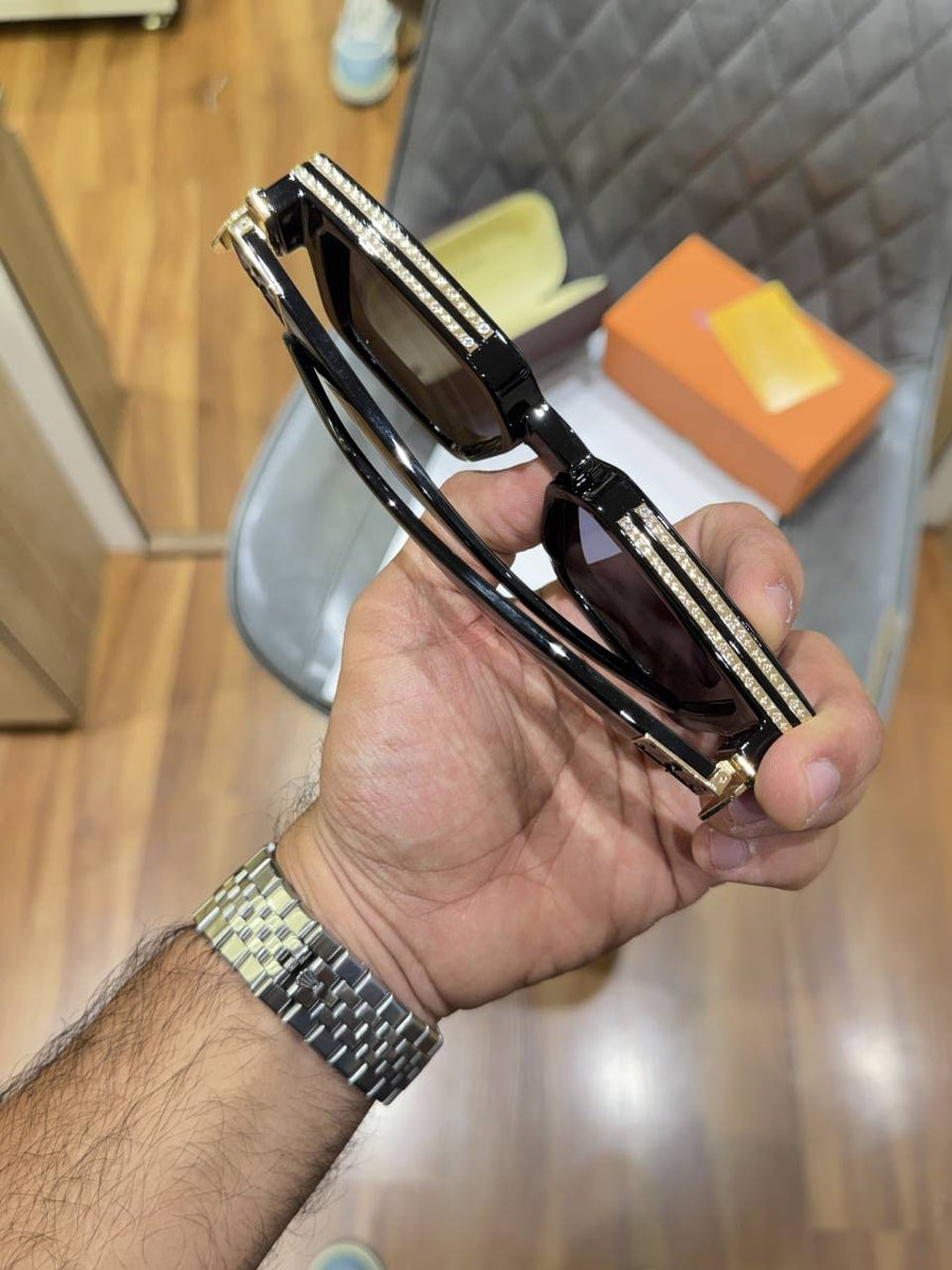 Louis vuitton millionaire black gold