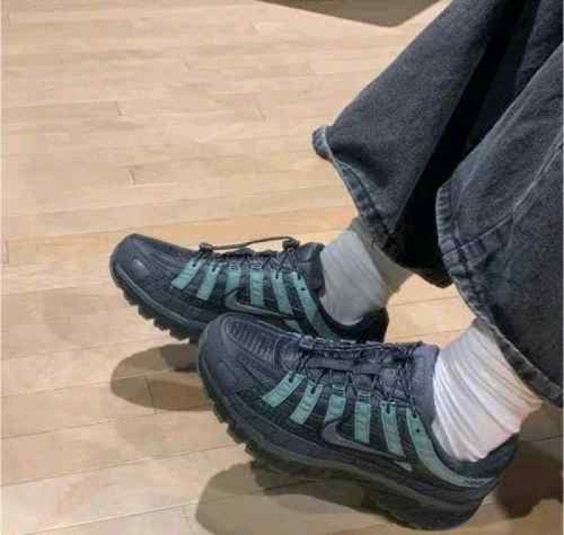 Nike P6000 Utility Jade