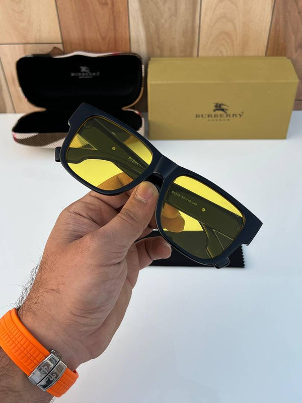Burberry_wayfero_yellow