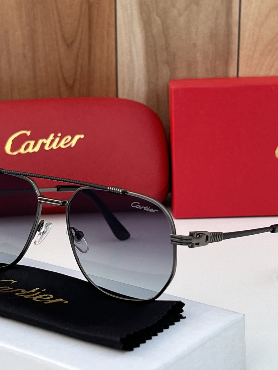 Cartier_aviator_black_shaded