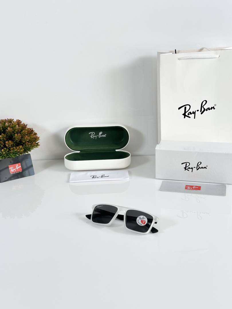 Rey ban 8375 Ice Black