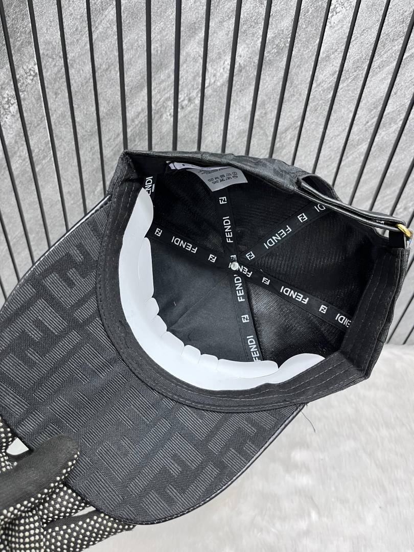 Fendi_FF_Roma_Black_Monogram_Premium_Unisex_Cap_With_Safety_Box