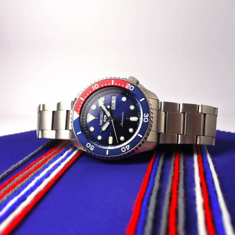 Seiko 5 Sports