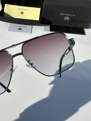 Maybach_72317_silver_brown