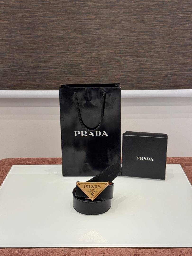 Prada_Premium_Belt_PD-001_Gold