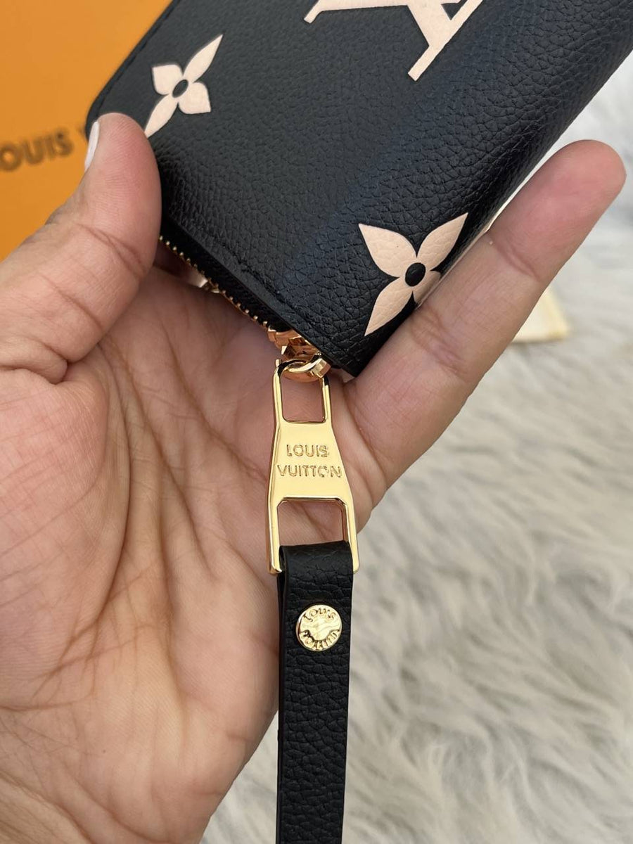 Louis Vuitton_Mini_ZippyWallet_With_OriginalBox_DustCover