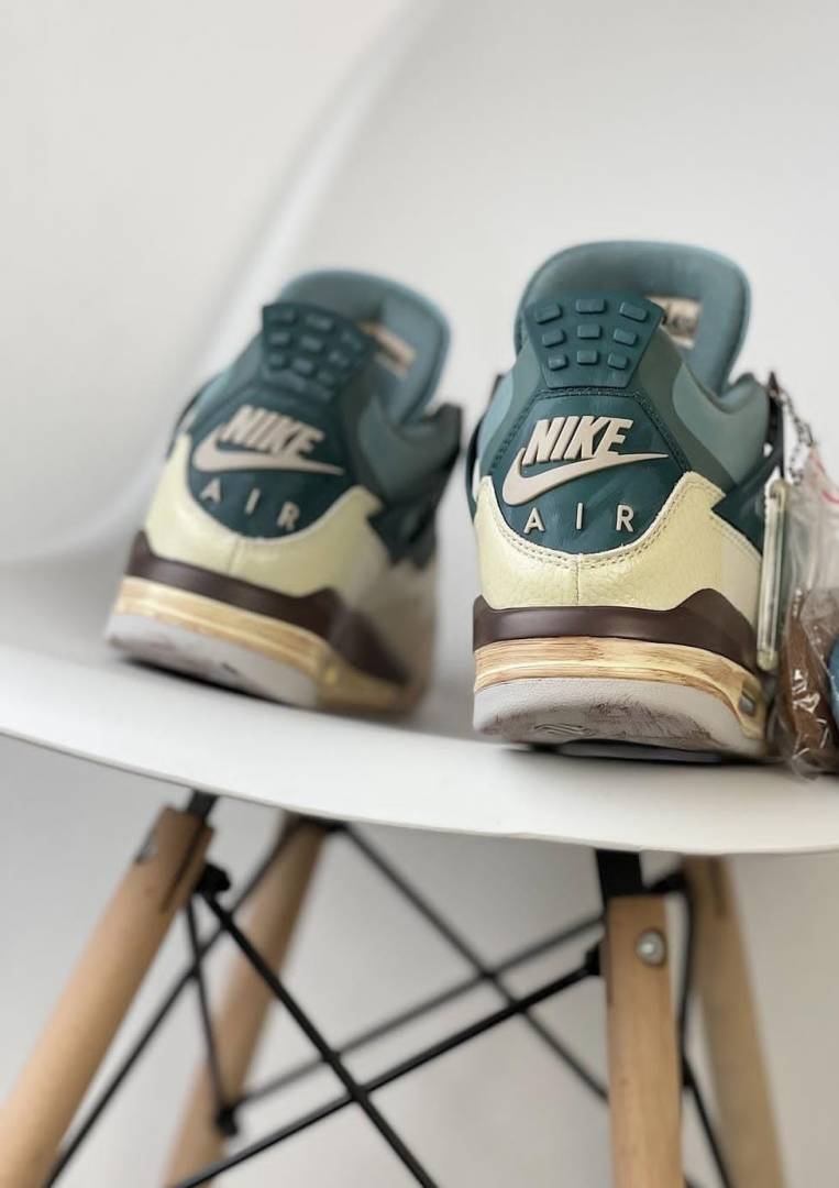 Nike Air Jordan Retro 4 Snorlex SEMI UA