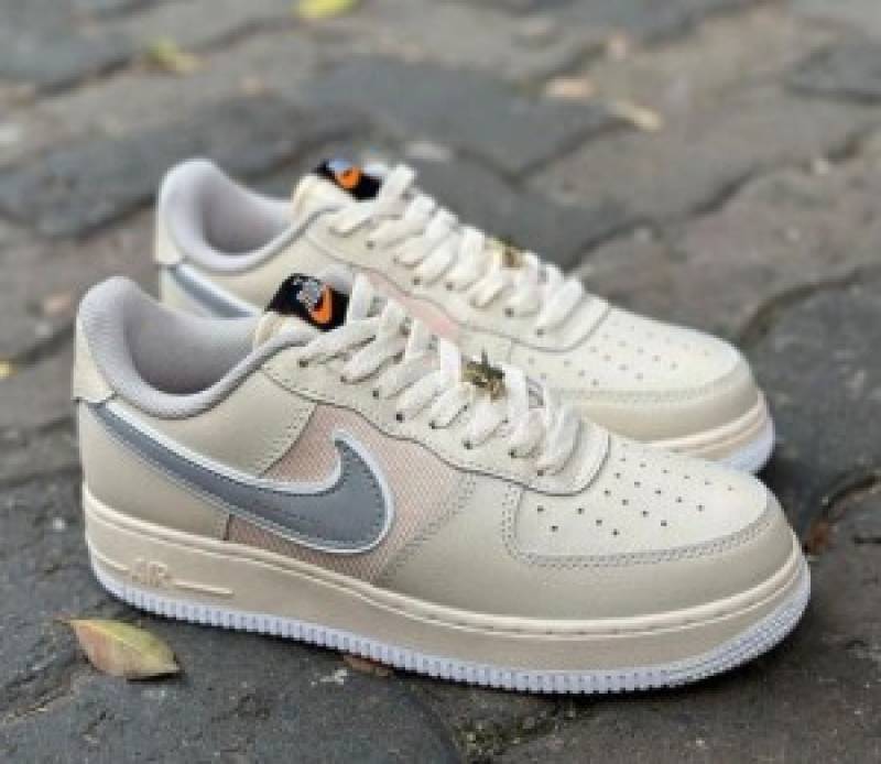 Airforce 1 Low Beige Reflective sale