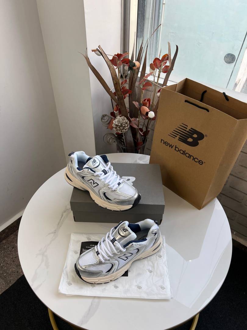 New balencee 530 Summer Fog Steel Grey Navy for women 383 As2