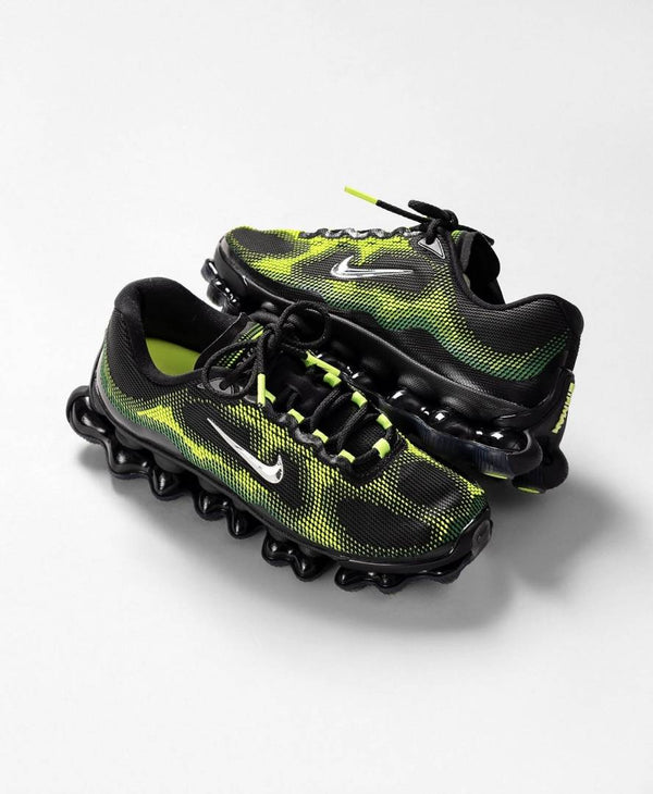 Nike LIQUID MAX POISON DART FROG