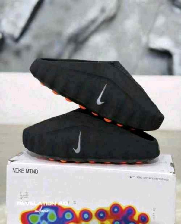 Nike Mind 001 Black Fix 1117