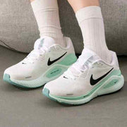 Nike Structure 26 Mint Foam