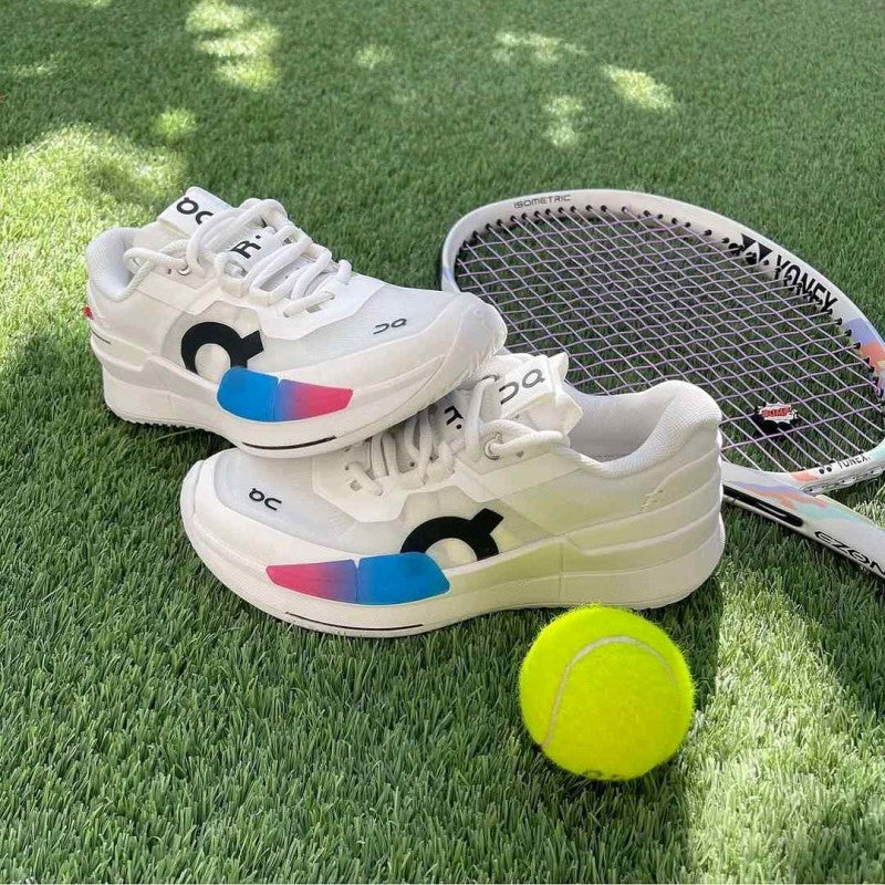 On Cloud Running The Roger Pro 2 White Malibu