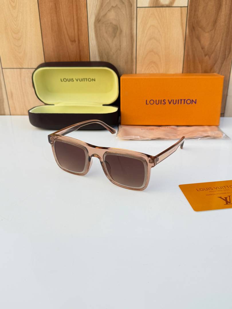 Louis Vuitton_6001_peach_black