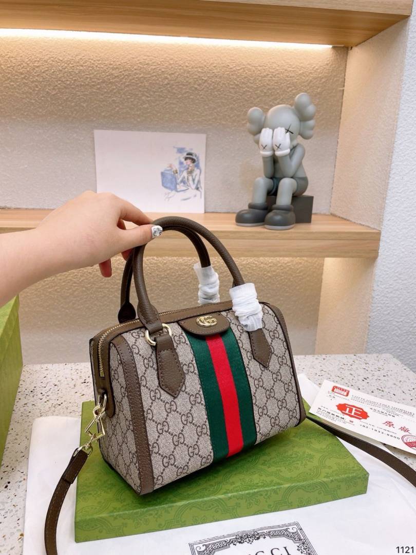 Gucci_Ophidia_Boston_Crossbody_Bag_With_DustCover
