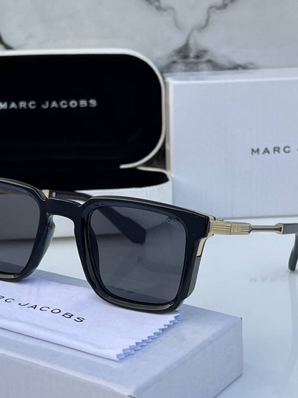 Marc_jacobs_6103_black_gold