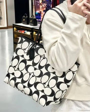 Signature City Limited Edition Premium Tote Bag With OG Magnetic Box & Dust Bag (Black White-874)