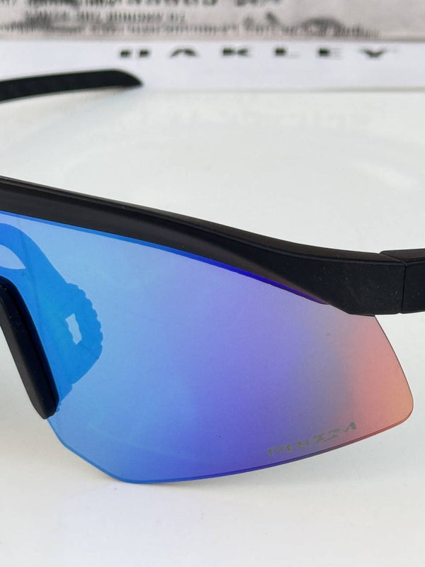 Oakley 4929 hydra black green