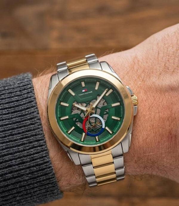 Tommy Hilfigar automatic skeleton