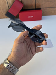 Prada_58081_black
