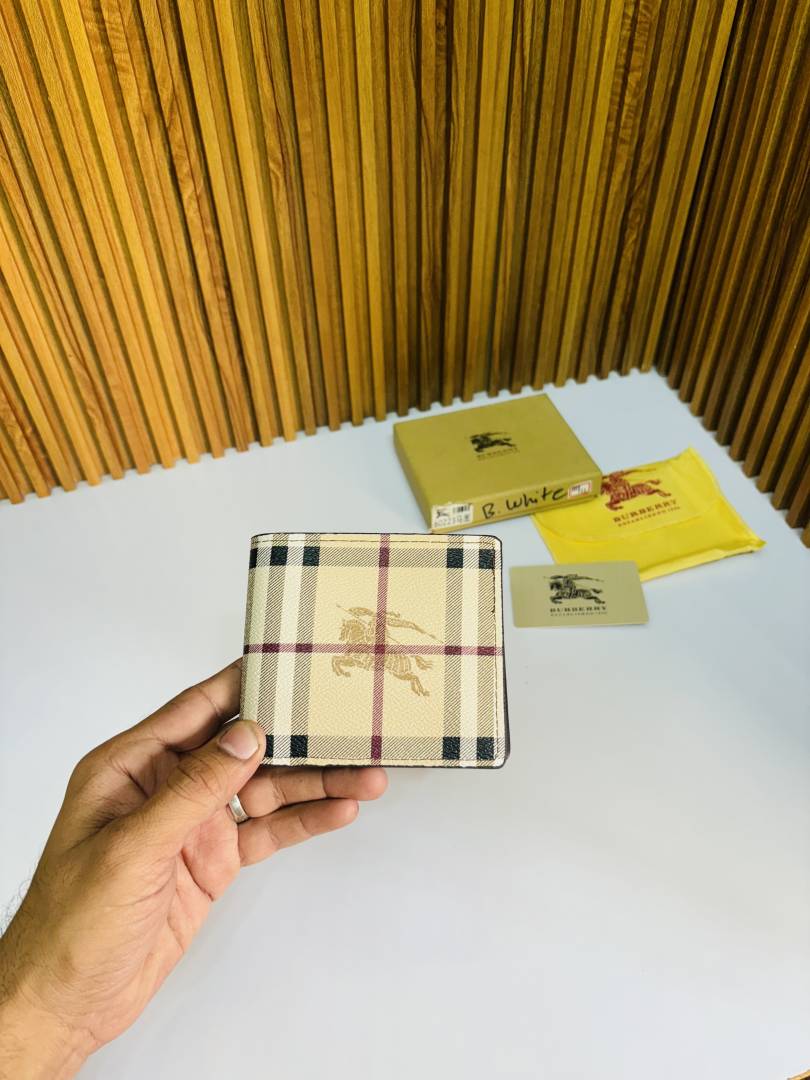 111 BURBERY PREMIUM QUALITY WALLET