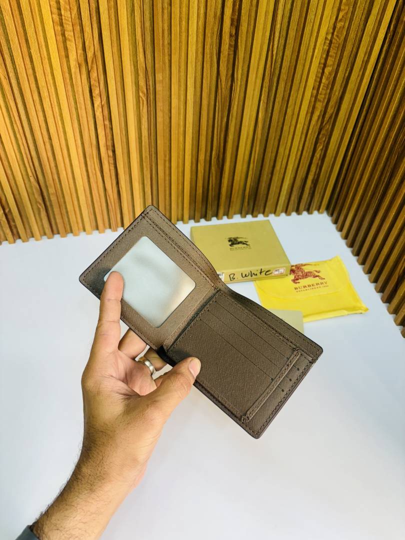 111 BURBERY PREMIUM QUALITY WALLET