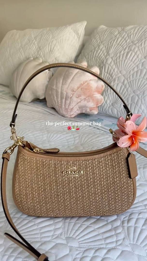 Coach_Teri_Beach_Edition_With_OriginalBox_DustCover