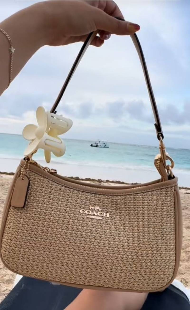 Coach_Teri_Beach_Edition_With_OriginalBox_DustCover
