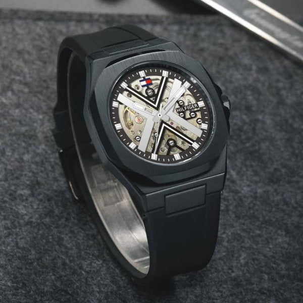 Tommy Hilfger Automatic 033