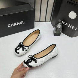Chanel_Quilted_Cambon_Leather_Ballet_Flats_In_White_&_Black_With_black_Toe_Bow_With_OG_Box_&_Carry_Bag