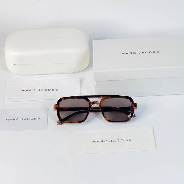 Marc jacob 18095 tiger black