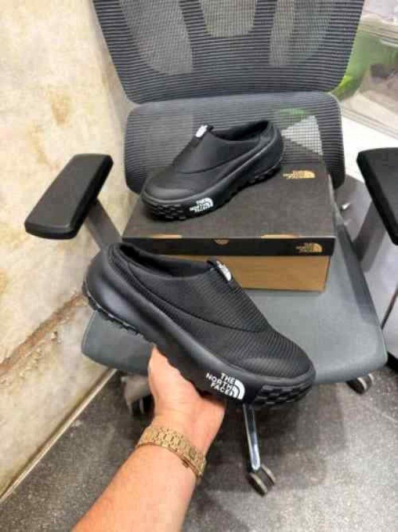 The North Fasee Never Stop Mule Black 1042