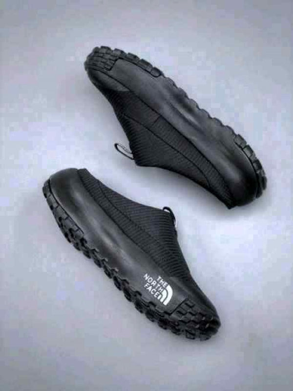 The North Fasee Never Stop Mule Black 1042