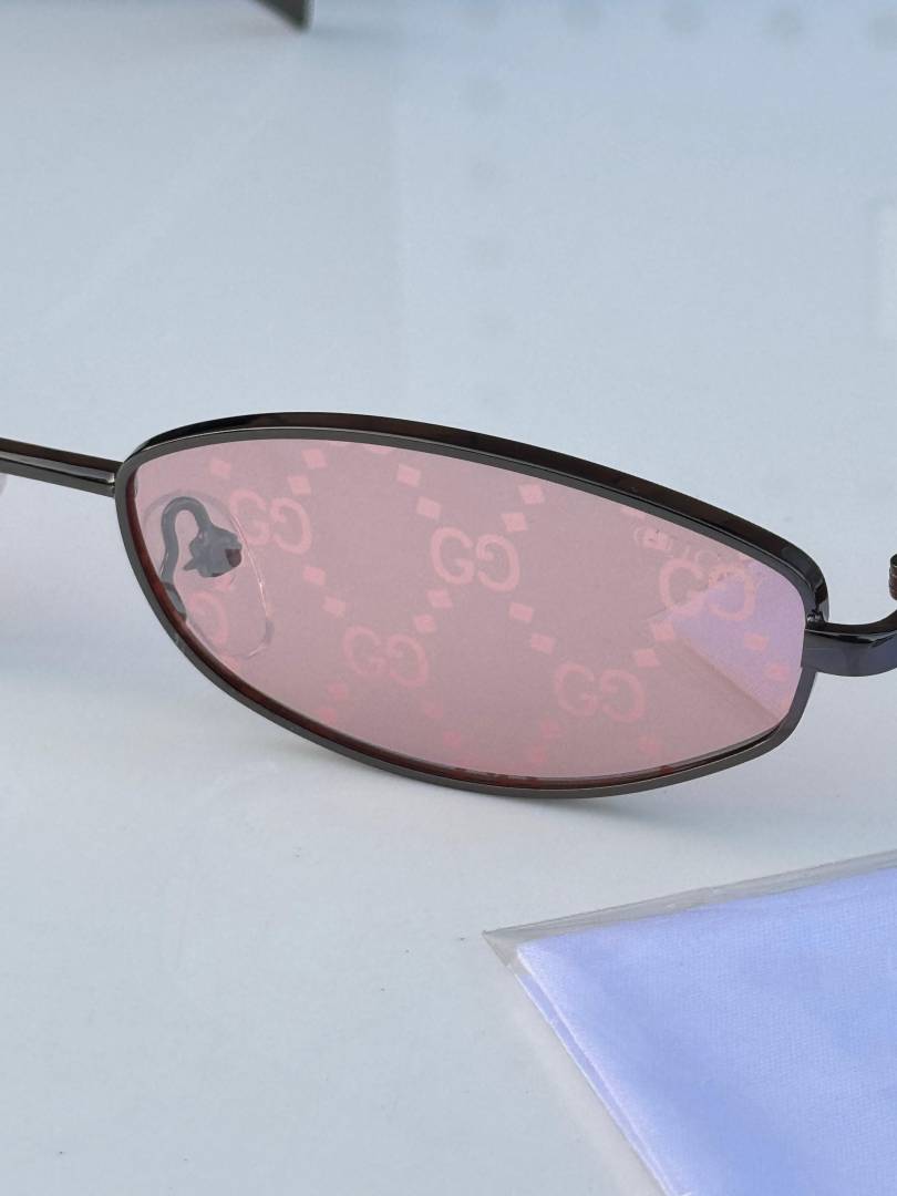 Gucci 32827 black pink monogram