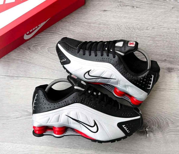 Nike Shox R4 Black Metallic Silver