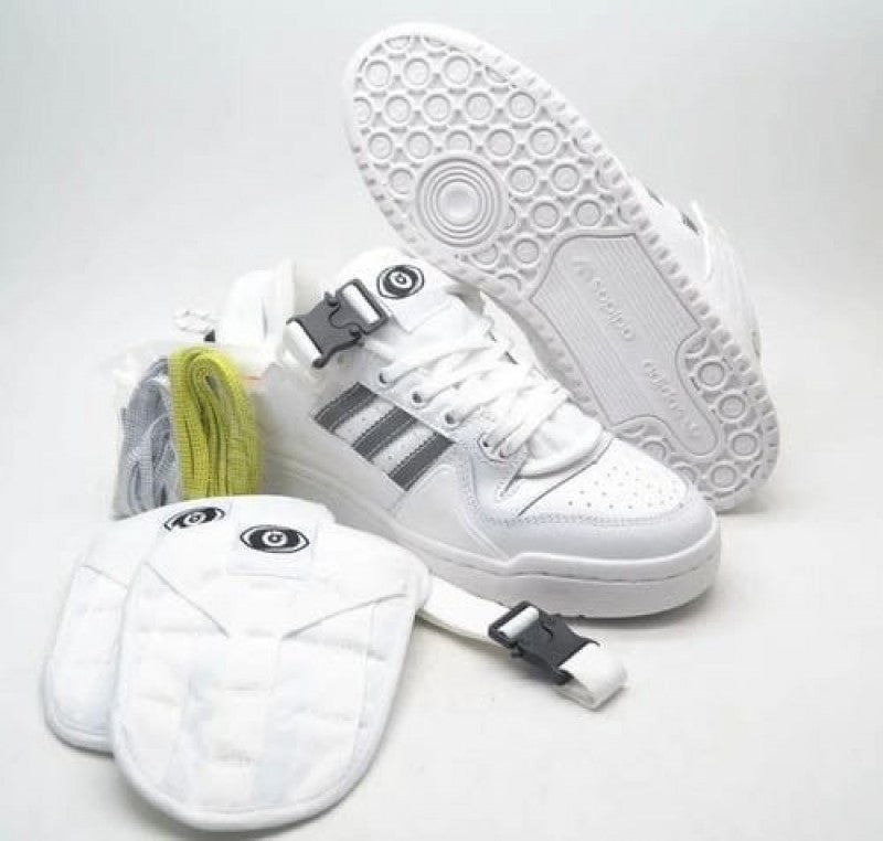 S bad bunny full white