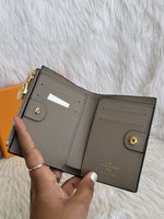 Louis_Vuitton_Lisa_Beige_Flap_Wallet_With_OriginalBox_DustCover_Booklet_Highend
