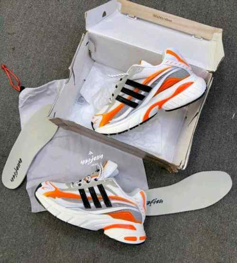 Adidas_x_pharrell_williams_jellyfish_blanc_orange