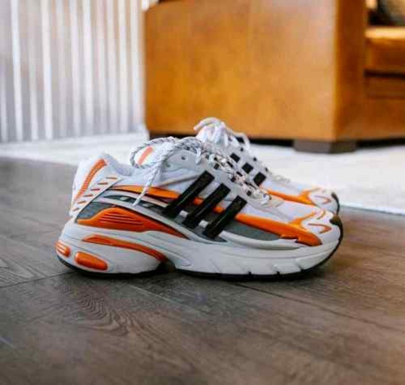 Adidas_x_pharrell_williams_jellyfish_blanc_orange