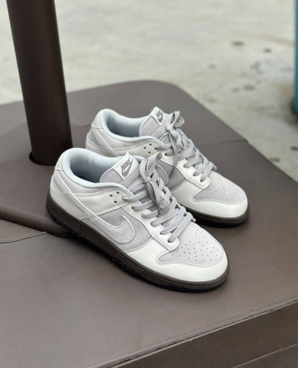 Nike SB DUNK LOW IRONSTONE