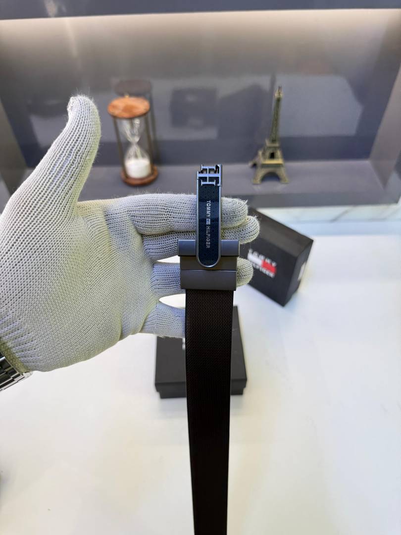 Tommy_Hilfiger Grey Premium Quality Belt Fa 1386