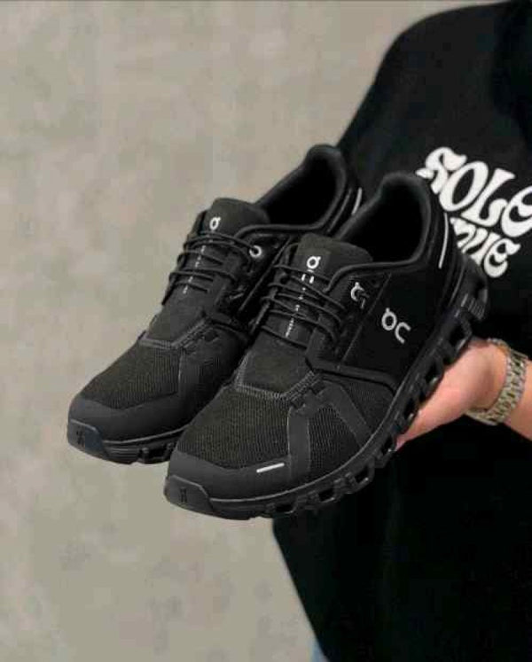 On Running Cloud 5 Waterproof Full Black 162