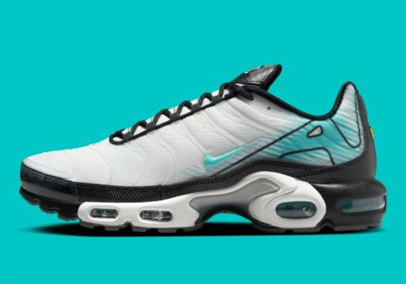 Nike Air Max Plus Mercurial Vapor