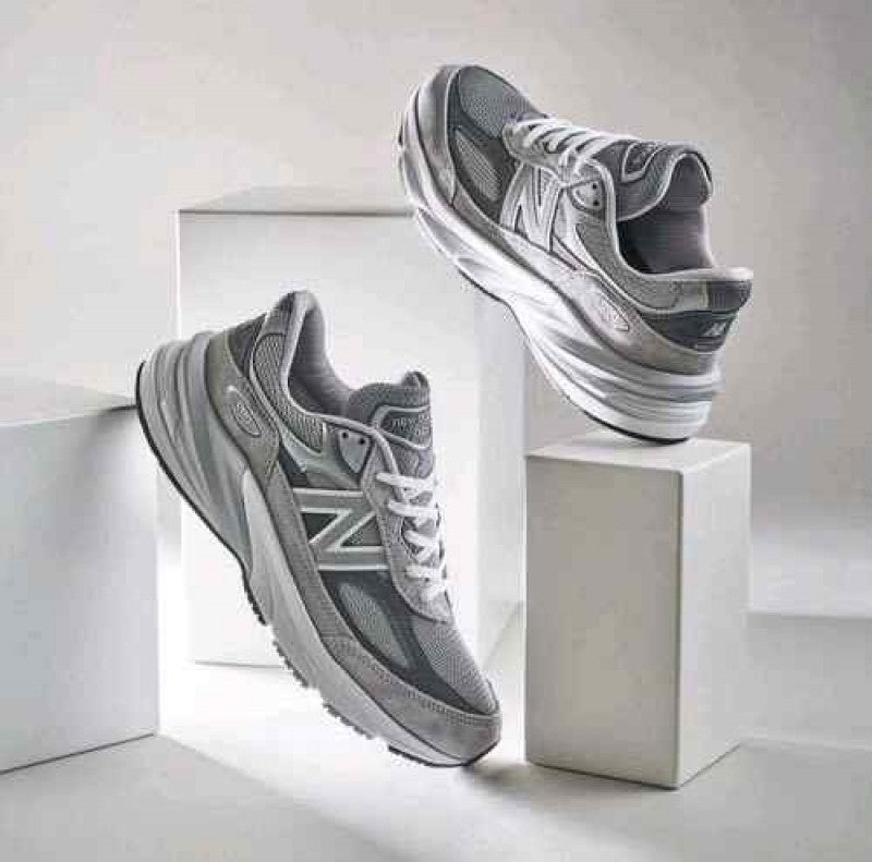 New Balencee 990v6 Grey 2578