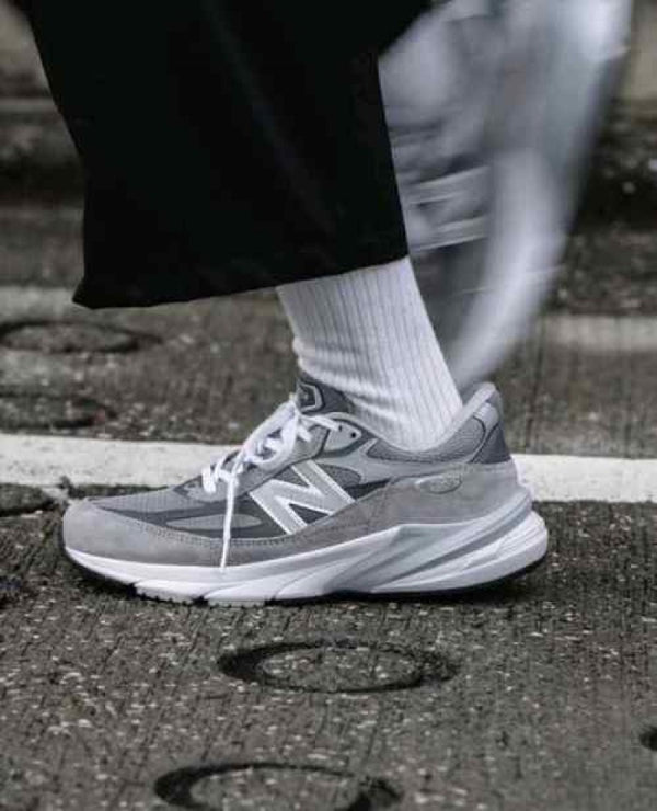 New Balencee 990v6 Grey 2578