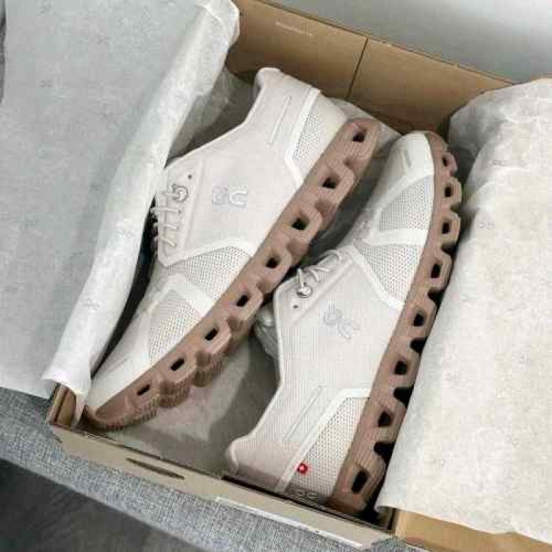 On Cloud 5 Sand Rosebrown 701